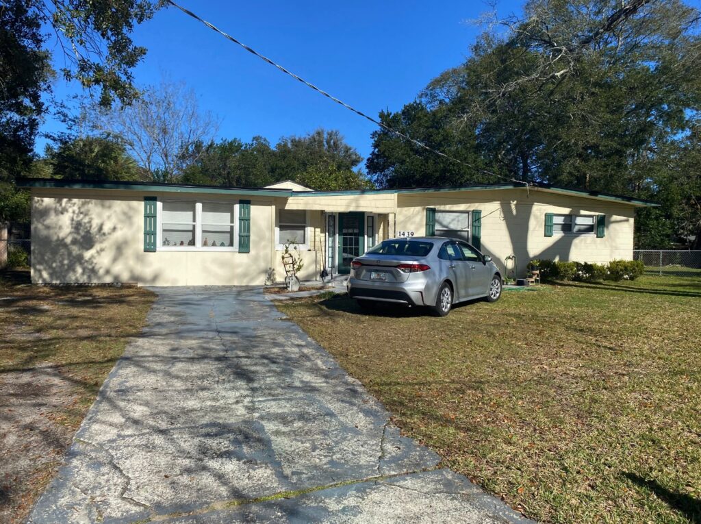 1439 King Arthur Road, Jacksonville, FL